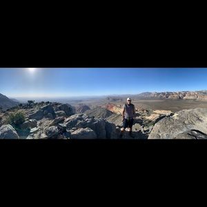 Meet your Posher, Victor